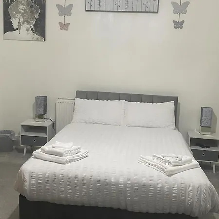 Bvapartments-Blackhouse F2 Huddersfield Room photo