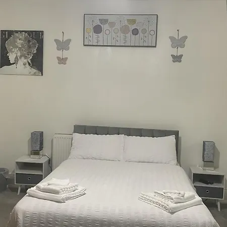 Bvapartments-Blackhouse F2 Huddersfield Room photo